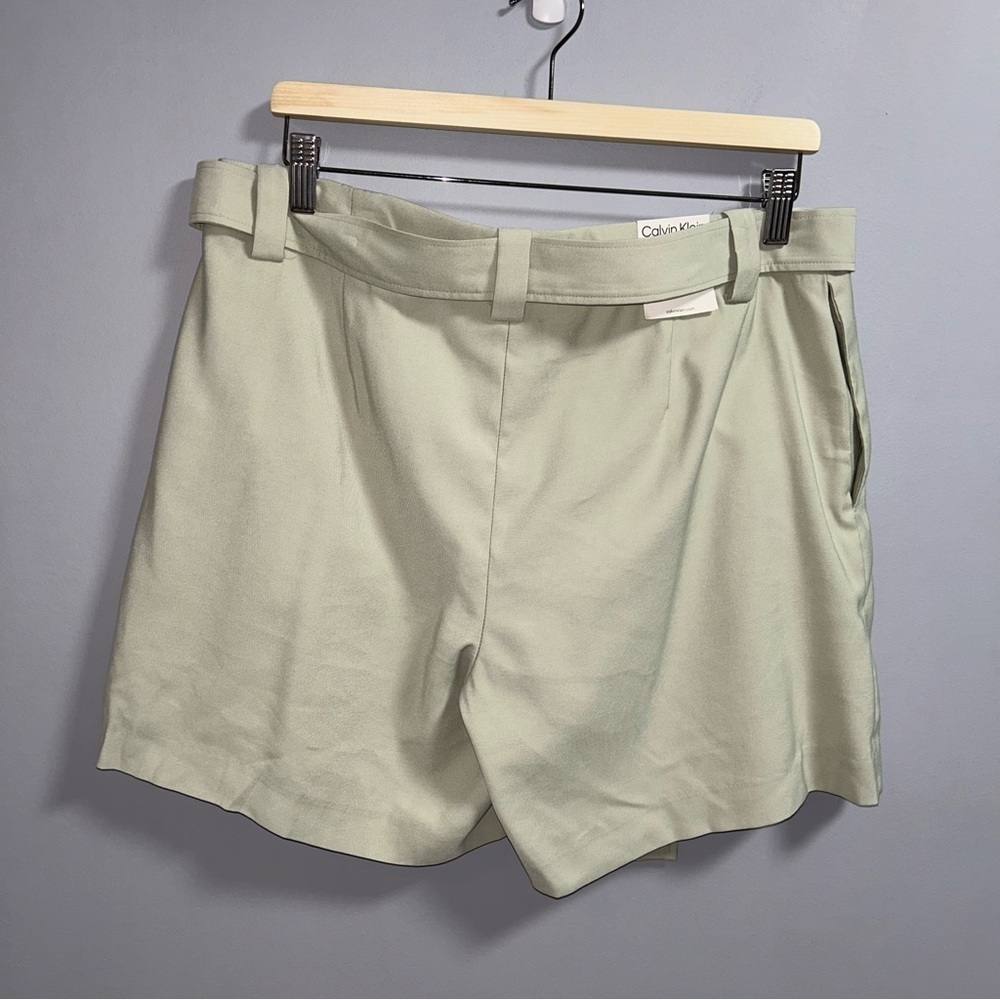 Calvin Klein Shorts - Picture 2 of 7